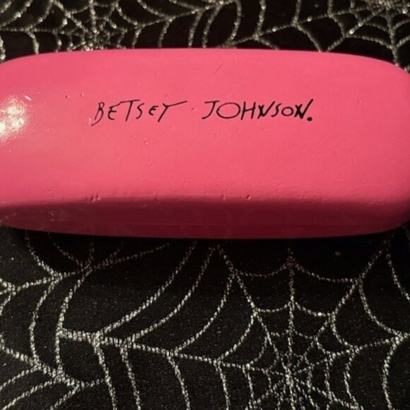 Betsey Johnson Hard Glasses Case - Picture 1 of 4